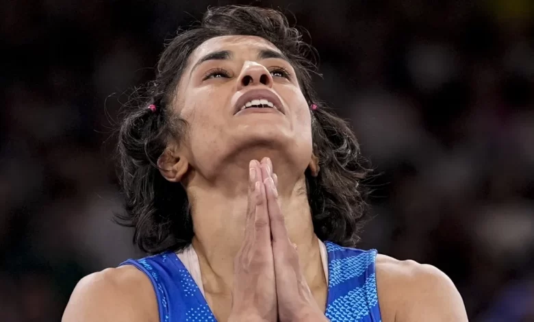 Vinesh Phogat resigned from Railways