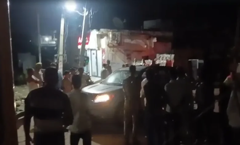 Dead Body in Car